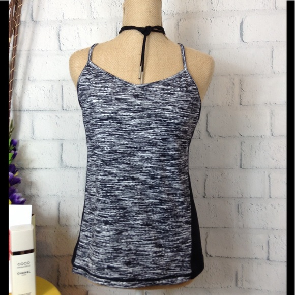 ⬇️ CAbi⚡️ Y BACK ACTIVE TANK TOP - Picture 1 of 5